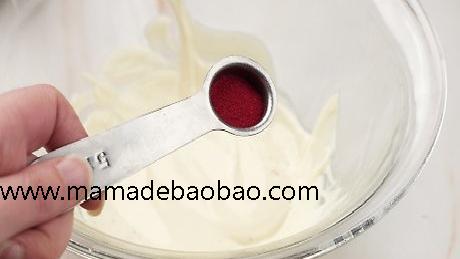 如何给白巧克力上色: 10 步骤（熔化巧克力并上色）