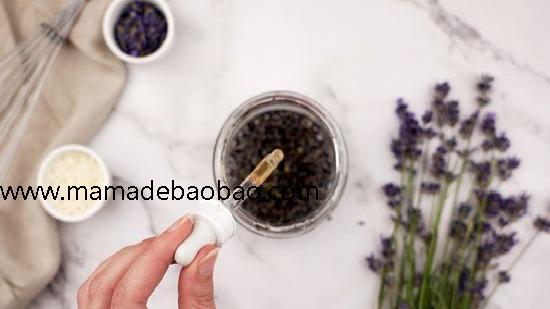 如何制作薰衣草油（制作薰衣草浸泡油）