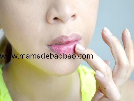 4种方法来涂红色唇膏（颜色深浅度）