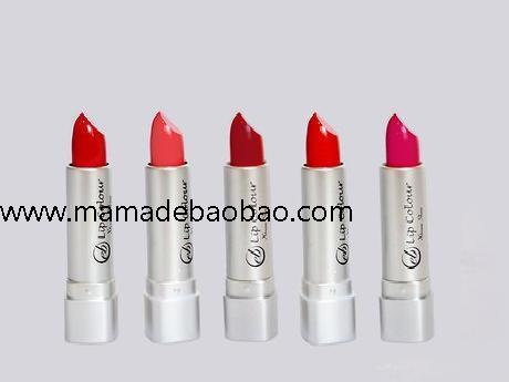 4种方法来涂红色唇膏（颜色深浅度）