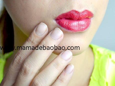 4种方法来涂红色唇膏（颜色深浅度）