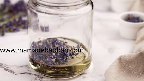 如何制作薰衣草油（制作薰衣草浸泡油）