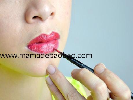 4种方法来涂红色唇膏（颜色深浅度）