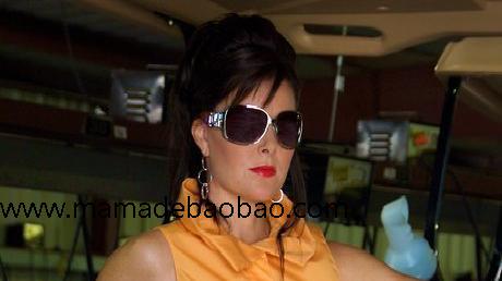 朋友的妈妈用6种方法来打扮得像是在20世纪60年代一样（型的时尚人物）