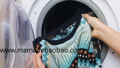 3种方法来去除衣服上的毛球（粘贴和摩擦的方法）