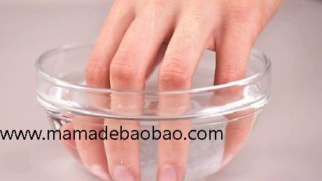 竹夫人教你如何自己做美甲（准备好指甲）