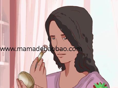 用3种方法朋友的妻子在一夜之间消除痘痘的红肿（使用天然产品）