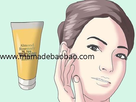 4种方法来让你的皮肤在几分钟内闪耀光泽（面部护理程序）