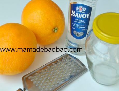 3种方法来从橘皮里提取橘油（用玻璃罐提取橘子精油）